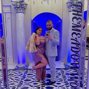 Meet your Posher, Anastasia